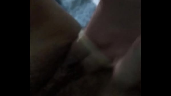 Chi Hàng Xom Thu Dam