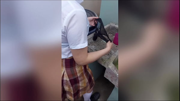 ইন্ডিয়ান নায়িকাকে ভিডিও নেকেট